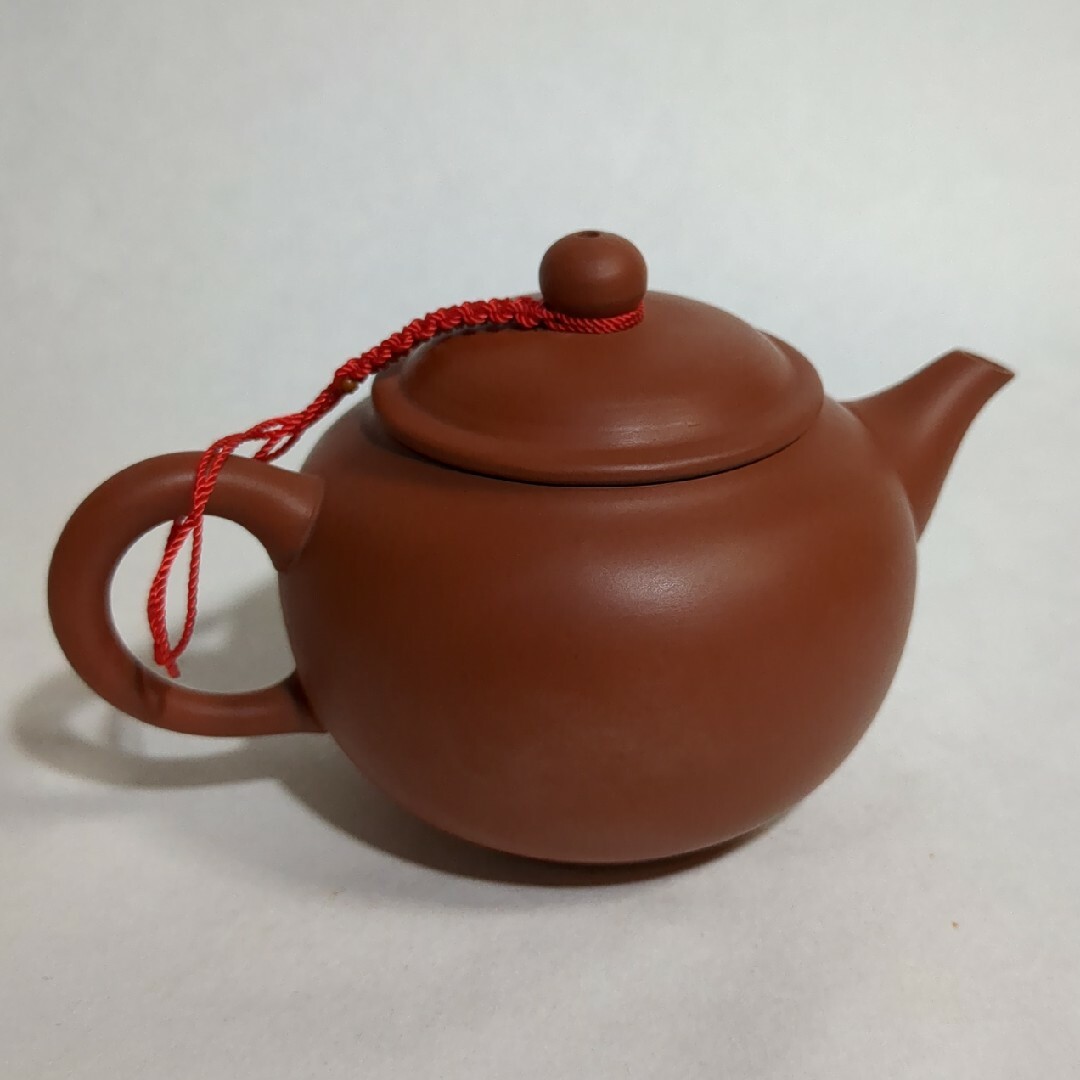 中国茶 朱泥 急須 壺縄付き 在銘 美品 の通販 by SHOP sac|ラクマ 中国茶 朱泥 急須 壺縄付き 在銘 美品 の通販 by SHOP sac|ラクマ