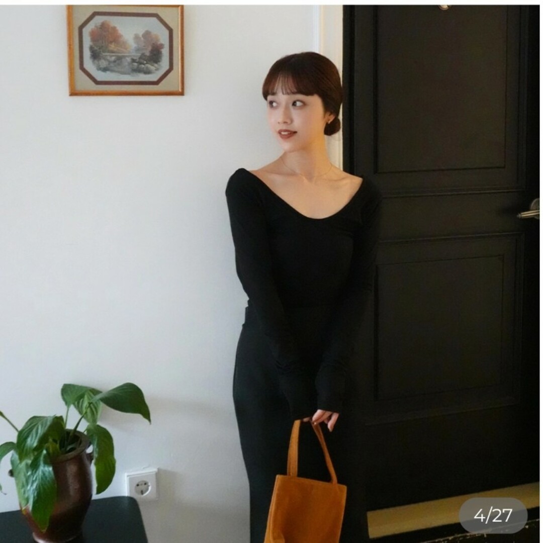dholic(ディーホリック)のnugu  uネックTシャツ　ロングTシャツ レディースのトップス(Tシャツ(長袖/七分))の商品写真