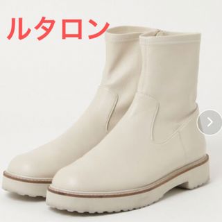 Le Talon(ホワイト/白色系)のフリマアイテム一覧 Le Talon(ホワイト/白色系)のフリマアイテム一覧