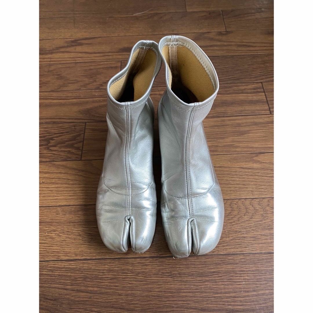 マルジェラ margiela tabi ブーツ 足袋ブーツ 傷あり 37サイズ マルジェラ margiela tabi ブーツ 足袋ブーツ 傷あり 37サイズ