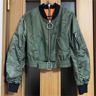ZARA(ミリタリージャケット)のフリマアイテム一覧 ZARA(ミリタリージャケット)のフリマアイテム一覧