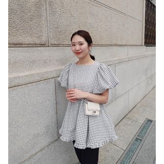 SNIDEL(シャツ/ブラウス(半袖/袖なし))のフリマアイテム一覧 SNIDEL(シャツ/ブラウス(半袖/袖なし))のフリマアイテム一覧