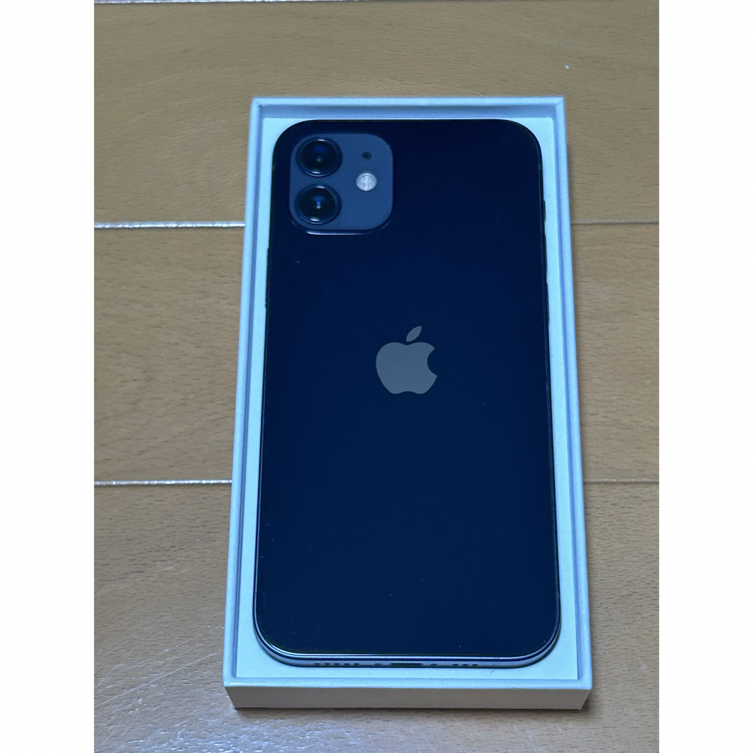 美品 iPhone 12 64GB ブラック SIMフリー おまけ付 美品 iPhone 12 64GB ブラック SIMフリー おまけ付