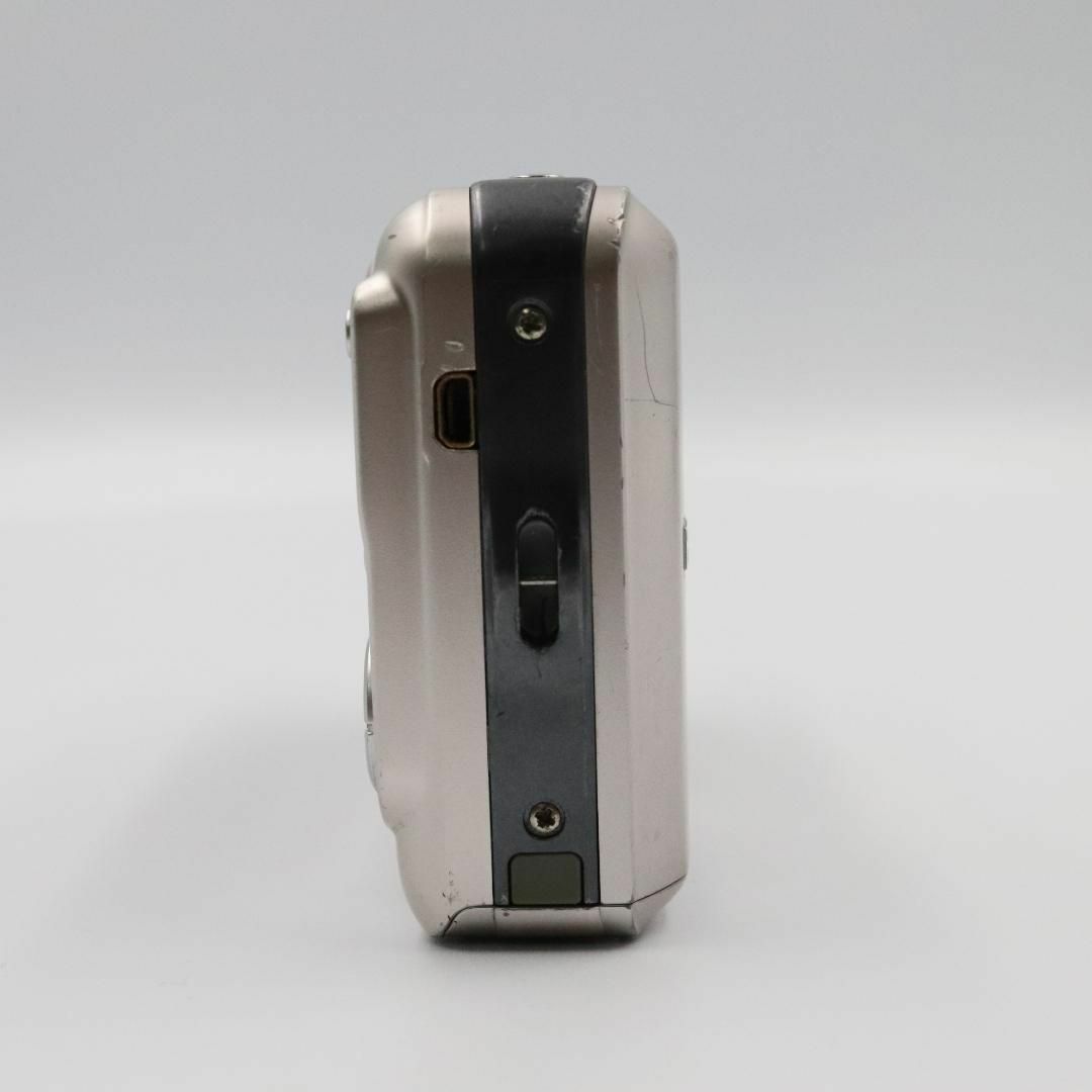 エモい写真に♪】 フジフィルム FinePix A100 オールドコンデジ エモい写真に♪】 フジフィルム FinePix A100 オールドコンデジ