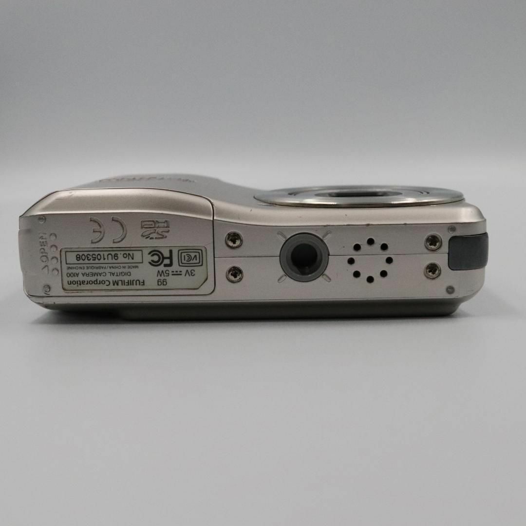 エモい写真に♪】 フジフィルム FinePix A100 オールドコンデジ エモい写真に♪】 フジフィルム FinePix A100 オールドコンデジ