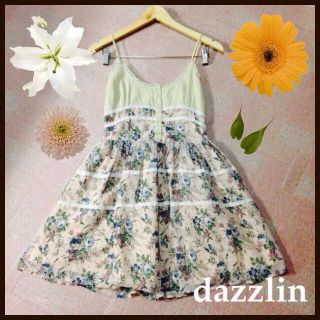 ダズリン(dazzlin)の花柄ワンピース(ミニワンピース)