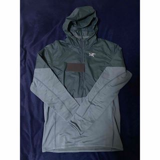 ARC'TERYX - 新品未使用 ARC'TERYX Delta Hybrid Hoody Mサイズ ARC'TERYX - 新品未使用 ARC'TERYX Delta Hybrid Hoody Mサイズ