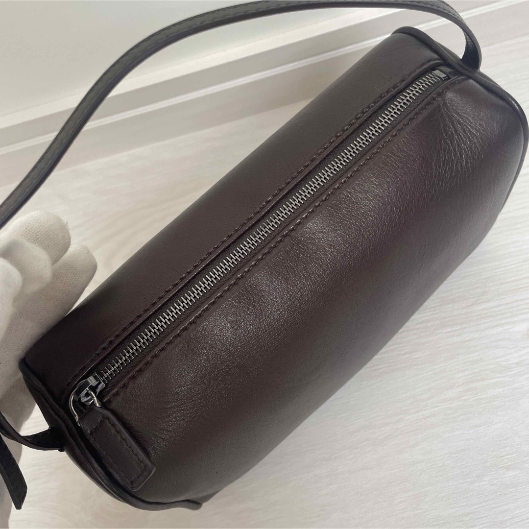 THE ROW - ほぼ新品【ザロウ】90's Bag レザー ブラウン THE ROW - ほぼ新品【ザロウ】90's Bag レザー ブラウン