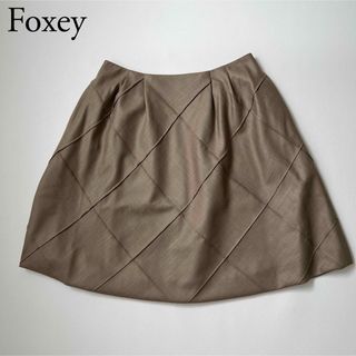 FOXEY(ひざ丈スカート)のフリマアイテム一覧 FOXEY(ひざ丈スカート)のフリマアイテム一覧