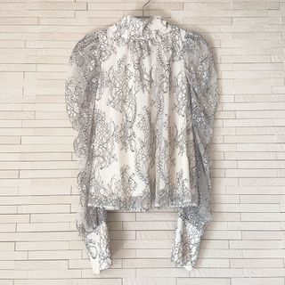 SNIDEL(ショート ・ シャツ/ブラウス(長袖/七分))のフリマ SNIDEL(ショート ・ シャツ/ブラウス(長袖/七分))のフリマ