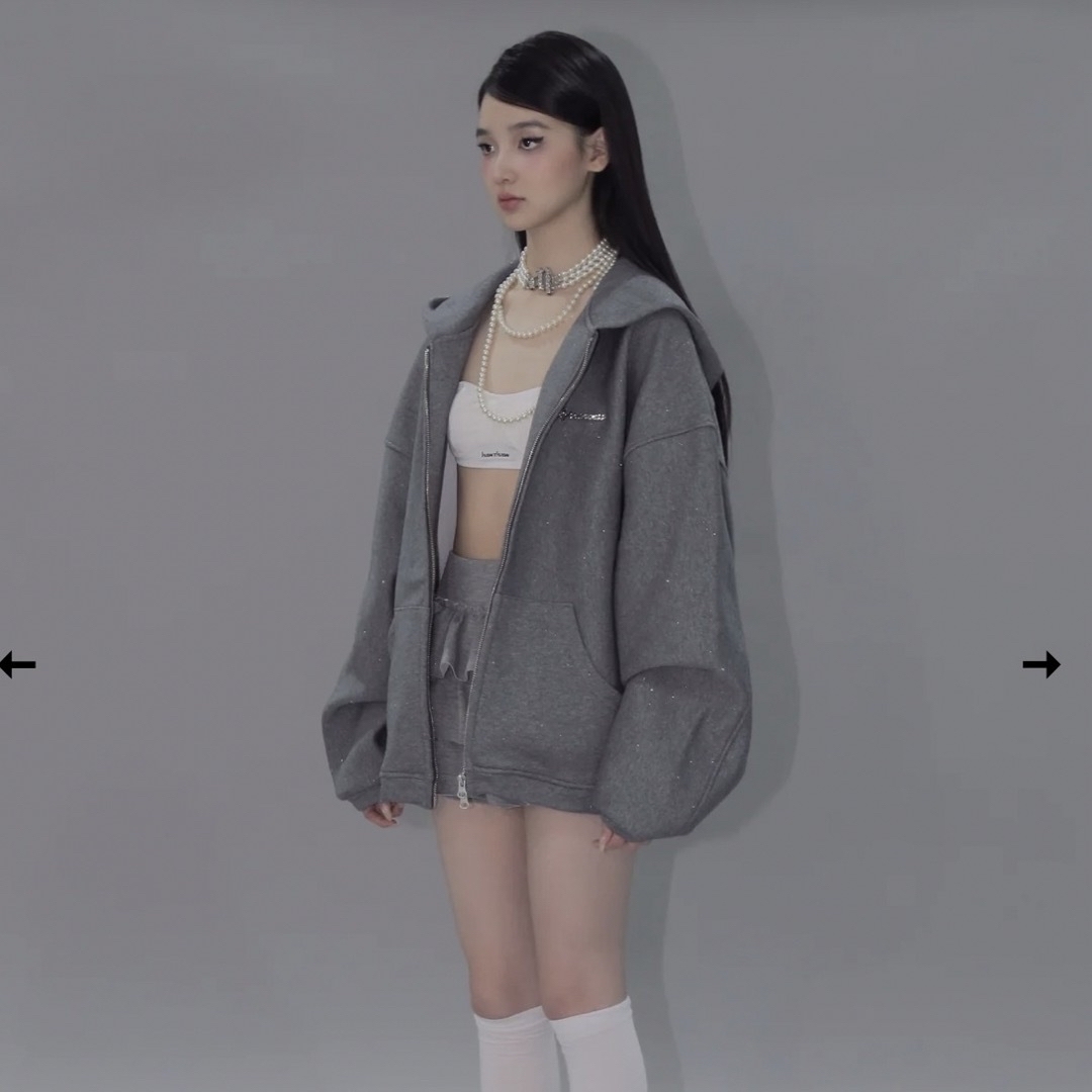 andwang kirakira zip up gray の通販 by きぴ's shop|ラクマ andwang kirakira zip up gray の通販 by きぴ's shop|ラクマ