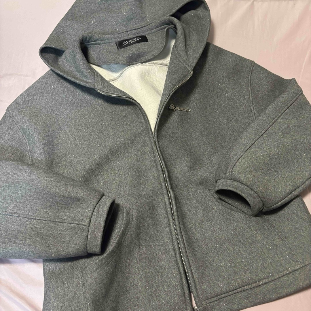 andwang kirakira zip up gray の通販 by きぴ's shop|ラクマ andwang kirakira zip up gray の通販 by きぴ's shop|ラクマ
