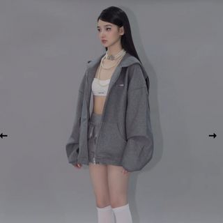 andwang kirakira zip up gray の通販 by きぴ's shop|ラクマ andwang kirakira zip up gray の通販 by きぴ's shop|ラクマ