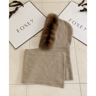 FOXEY(マフラー/ショール)のフリマアイテム一覧 FOXEY(マフラー/ショール)のフリマアイテム一覧