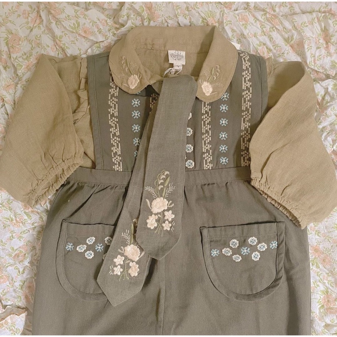 APOLINA BIBI dungaree (forest) 7-9Yの通販 by バッグスバニー APOLINA BIBI dungaree (forest) 7-9Yの通販 by バッグスバニー