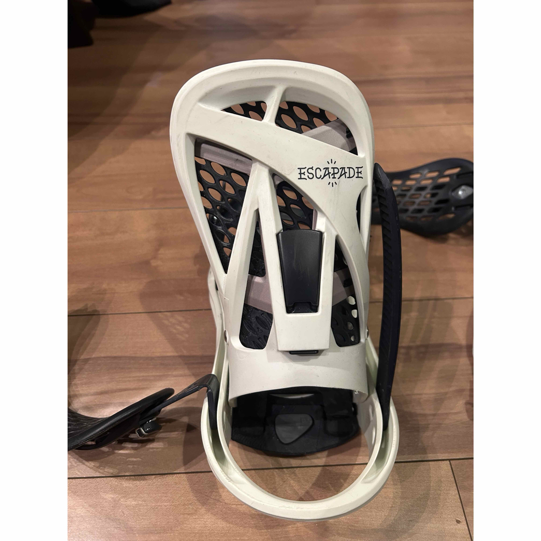 19-20 burton ESCAPADE レディース Lサイズ Re:Flex バインディング 19-20 burton ESCAPADE レディース Lサイズ Re:Flex バインディング