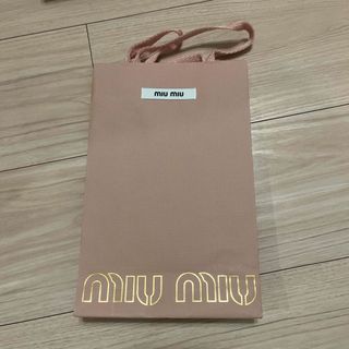 MIU MIU(ショップ袋)のフリマアイテム一覧 MIU MIU(ショップ袋)のフリマアイテム一覧