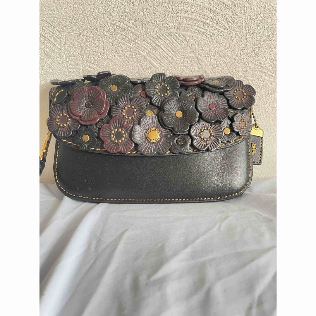 COACH - hirorin様お取り置き中ティーローズ レザー クラッチバッグ 財布 ブラック