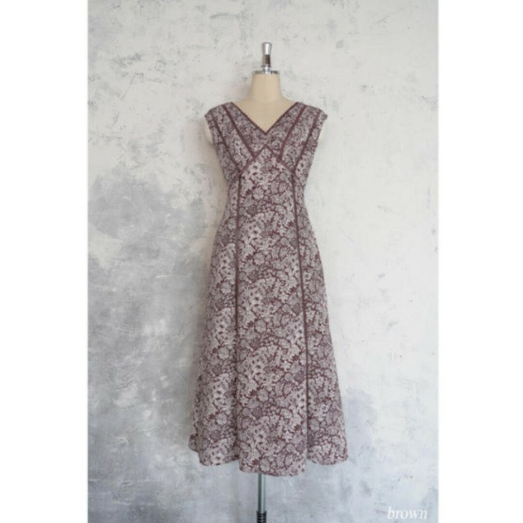 新品 Her lip to Lace Trimmed floral Dress 新品 Her lip to Lace Trimmed floral Dress