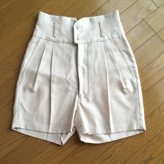 トーガ(TOGA)のTOGAハイウエストショートパンツ(ショートパンツ)