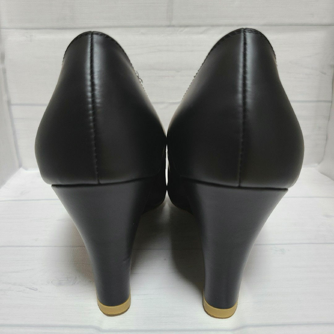 CHEMBUR - 美品☆CHEMBUR☆レザー パンプス☆37(24cm)☆黒☆の CHEMBUR - 美品☆CHEMBUR☆レザー パンプス☆37(24cm)☆黒☆の
