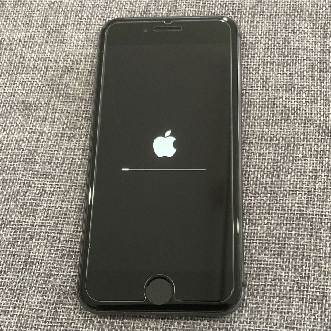 iPhone8 64Gb ブラック 本体 携帯 simフリー iPhone8 64Gb ブラック 本体 携帯 simフリー