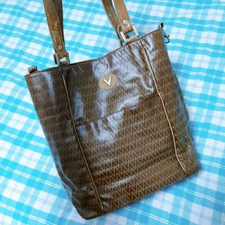 VALENTINO(バッグ ・ ブラウン/茶色系)のフリマアイテム一覧 VALENTINO(バッグ ・ ブラウン/茶色系)のフリマアイテム一覧