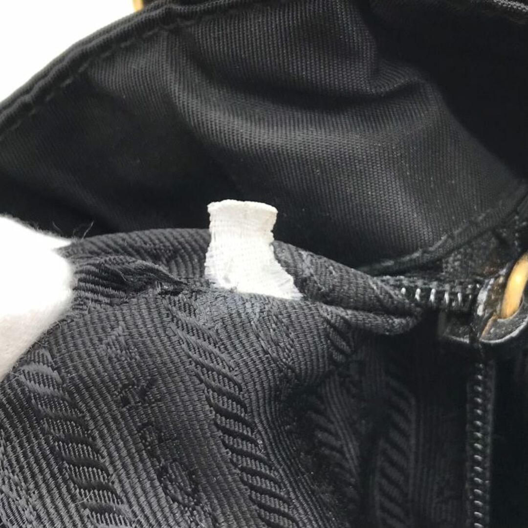 PRADA - 良品 PRADA プラダ 三角ロゴ プレート ナイロン PRADA - 良品 PRADA プラダ 三角ロゴ プレート ナイロン