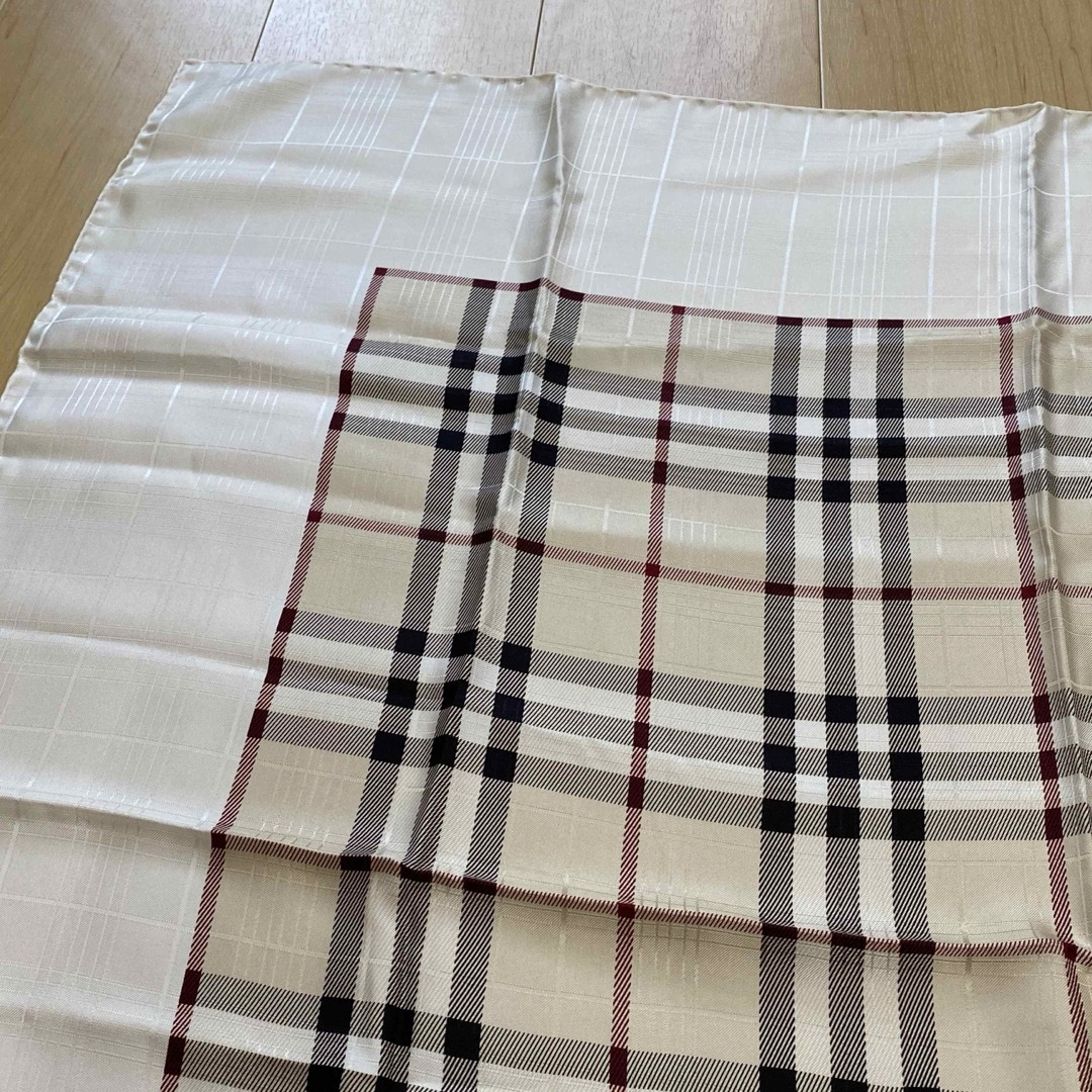BURBERRY - タグ付き バーバリー スカーフ チェック ノバ BURBERRY - タグ付き バーバリー スカーフ チェック ノバ