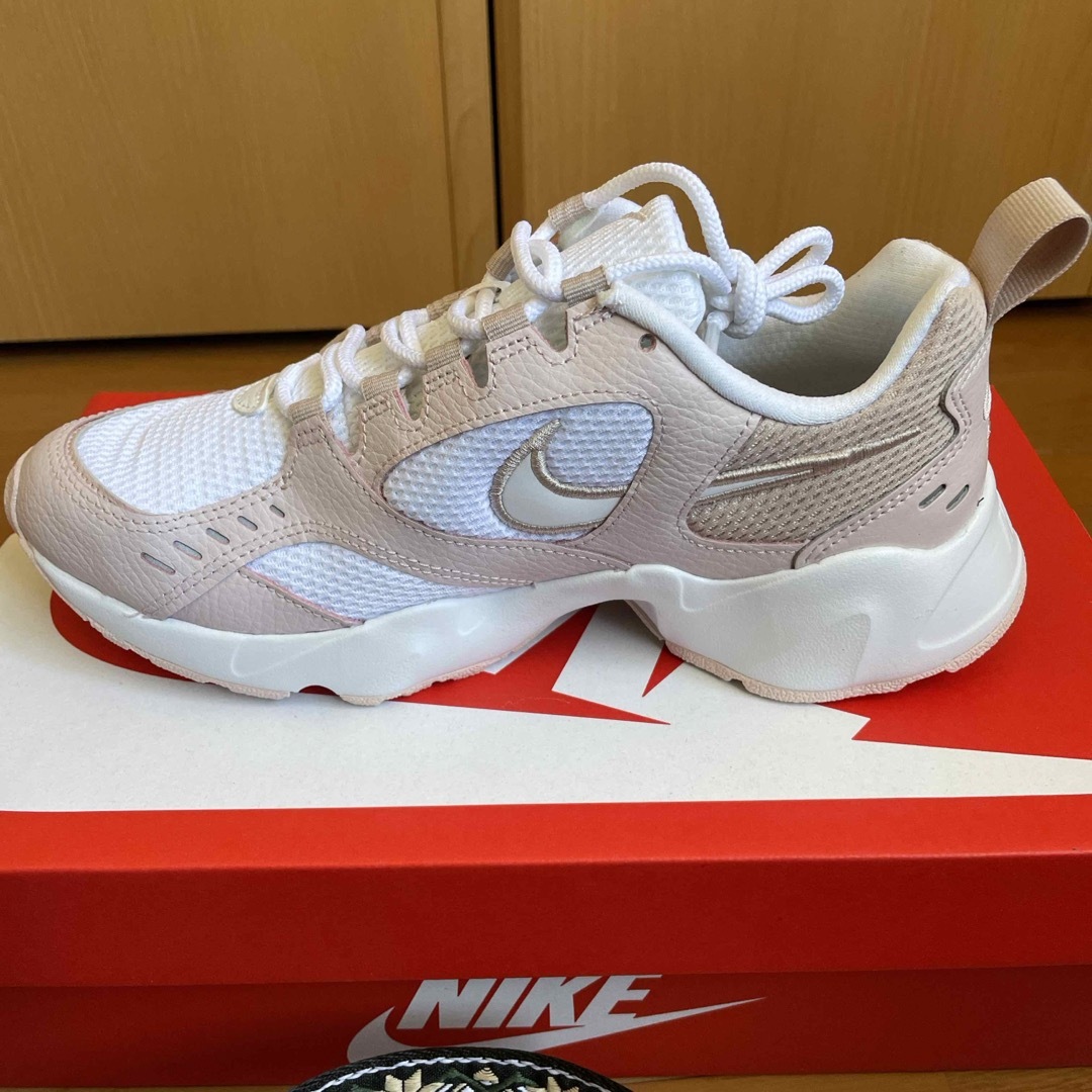 NIKE - NIKE エアハイツの通販 by ささくら's shop|ナイキなら NIKE - NIKE エアハイツの通販 by ささくら's shop|ナイキなら