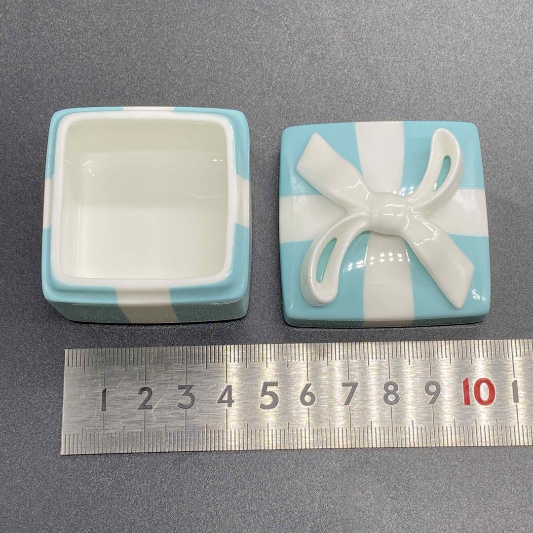 箱付き ティファニー ブルーボックス 小物入れ 陶器 リボン no.116 箱付き ティファニー ブルーボックス 小物入れ 陶器 リボン no.116