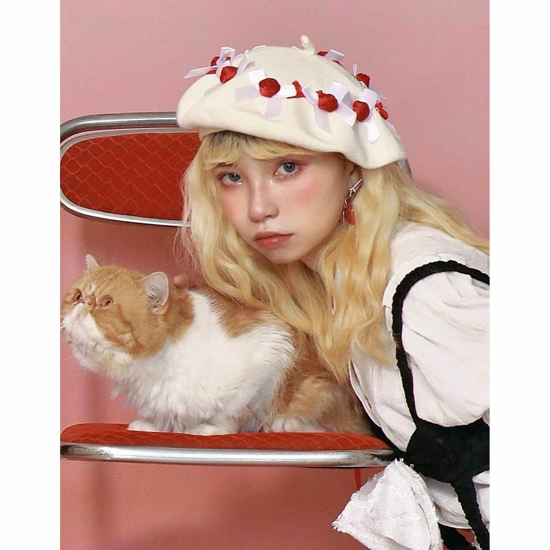 ハート型お花のベレー帽 白 レッド 赤 HEIHEI アベイル 赤 ハート型お花のベレー帽 白 レッド 赤 HEIHEI アベイル 赤
