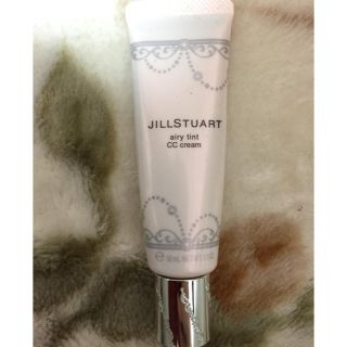 ジルスチュアート(JILLSTUART)のジルスチュアート エアリーティント CCクリーム 01(BBクリーム)