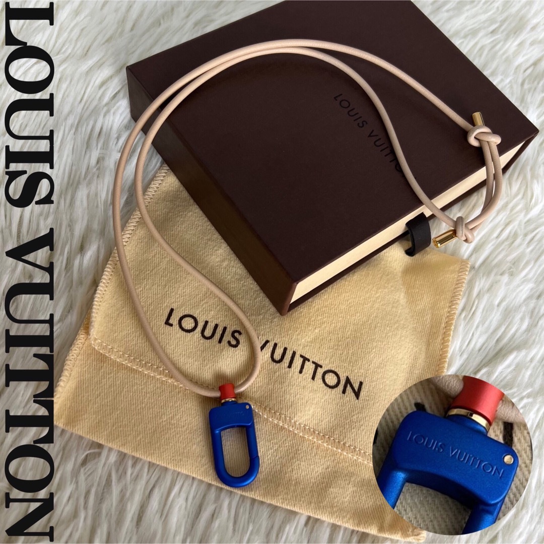 希少♡LOUIS VUITTON ルイヴィトン ブルー トップ ネックレス 希少♡LOUIS VUITTON ルイヴィトン ブルー トップ ネックレス