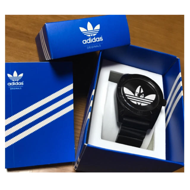 adidas(アディダス)のadidas時計 ブラック レディースのファッション小物(腕時計)の商品写真