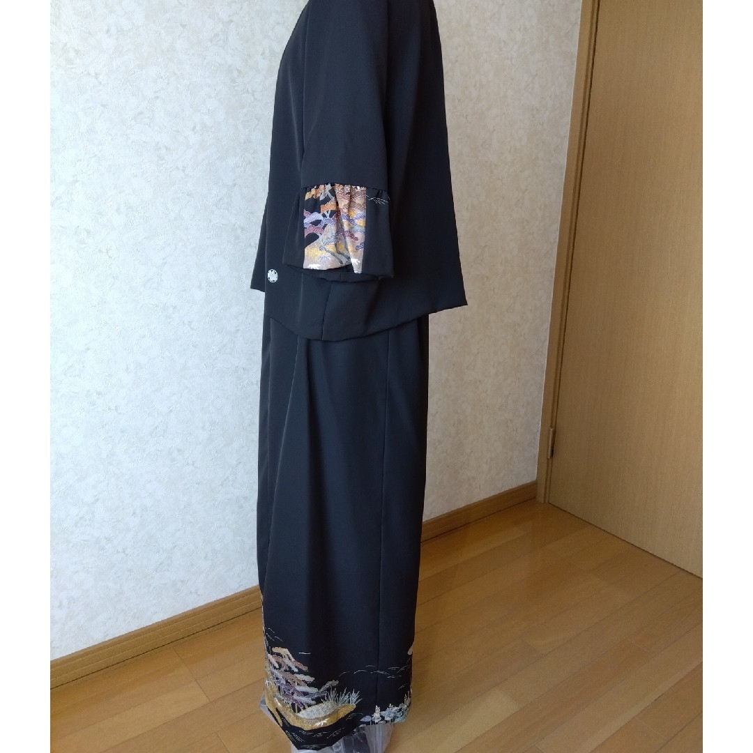 ✥着物リメイク✥黒留袖✥ブラウスとスカート✥フォーマル✥ ✥着物リメイク✥黒留袖✥ブラウスとスカート✥フォーマル✥