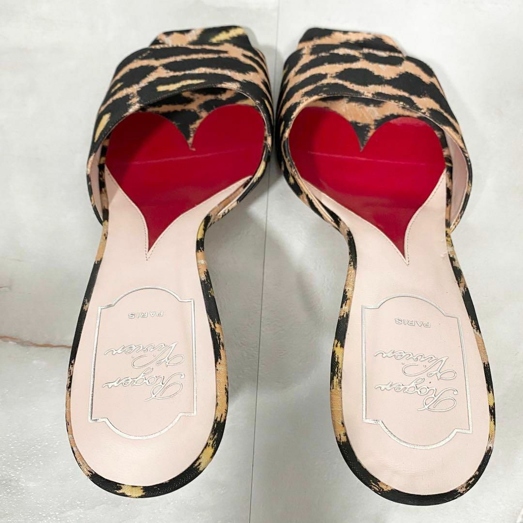 ROGER VIVIER - A13907 ロジェヴィヴィエ レオパードミュール ROGER VIVIER - A13907 ロジェヴィヴィエ レオパードミュール