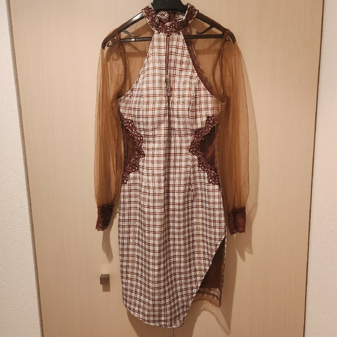 DAZZY フロントジップシアーチェック長袖タイトミニドレス 浅黒い DAZZY フロントジップシアーチェック長袖タイトミニドレス 浅黒い