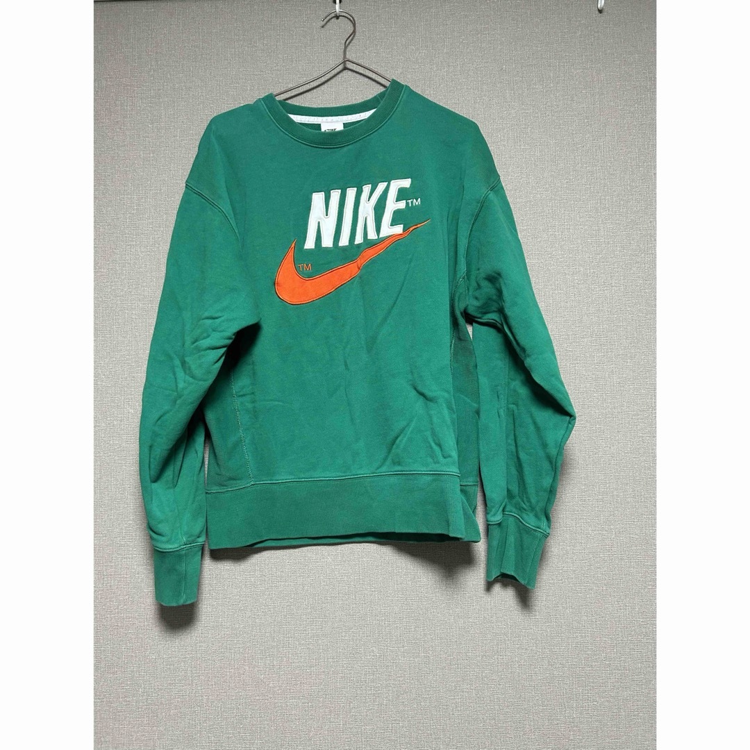 NIKE - ナイキ スウェット グリーン ビッグロゴの通販 by ʚੂ NIKE - ナイキ スウェット グリーン ビッグロゴの通販 by ʚੂ