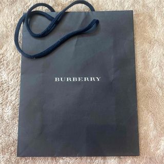 BURBERRY(ショップ袋)のフリマアイテム一覧 BURBERRY(ショップ袋)のフリマアイテム一覧
