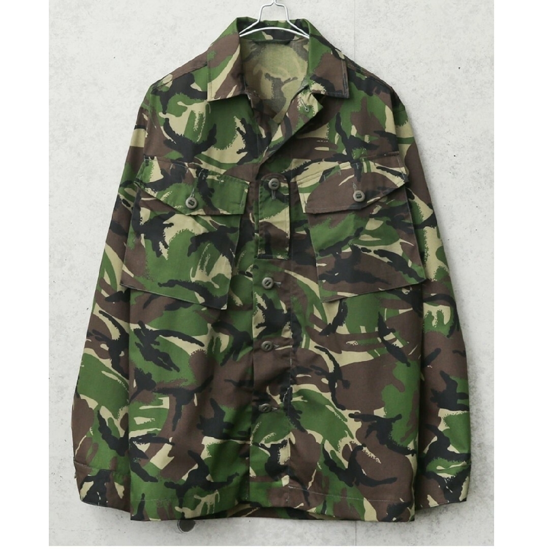3点セット:イギリス軍ジャケット+ベルギー軍シャッツ+リュック メンズのジャケット/アウター(ミリタリージャケット)の商品写真