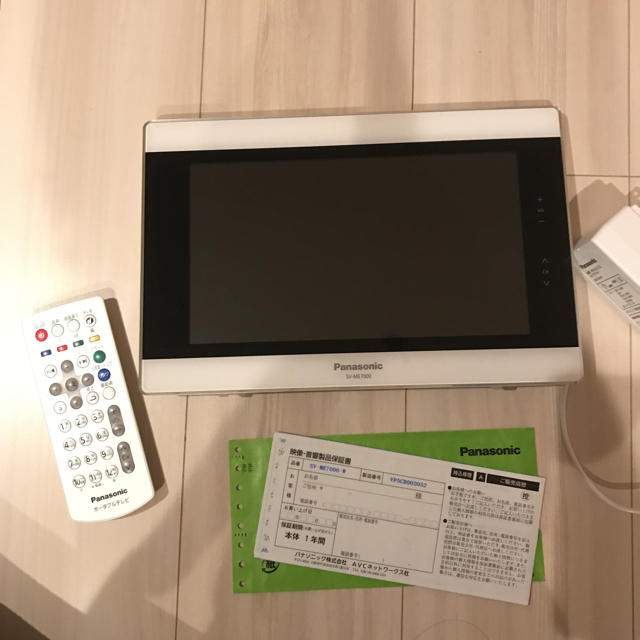 Panasonic(パナソニック)のPanasonic ポータブルテレビ 10型 スマホ/家電/カメラのテレビ/映像機器(テレビ)の商品写真