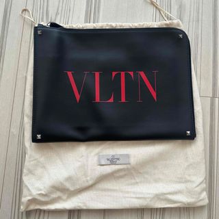 VALENTINO(セカンドバッグ/クラッチバッグ)のフリマアイテム一覧 VALENTINO(セカンドバッグ/クラッチバッグ)のフリマアイテム一覧