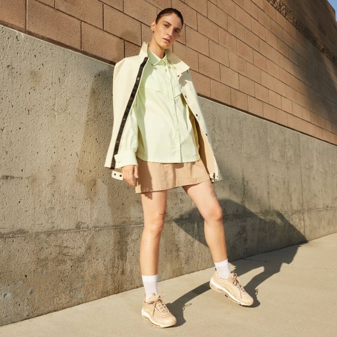 特別モデル NIKE WMNS AIR MAX 97 SE 23cm 特別モデル NIKE WMNS AIR MAX 97 SE 23cm