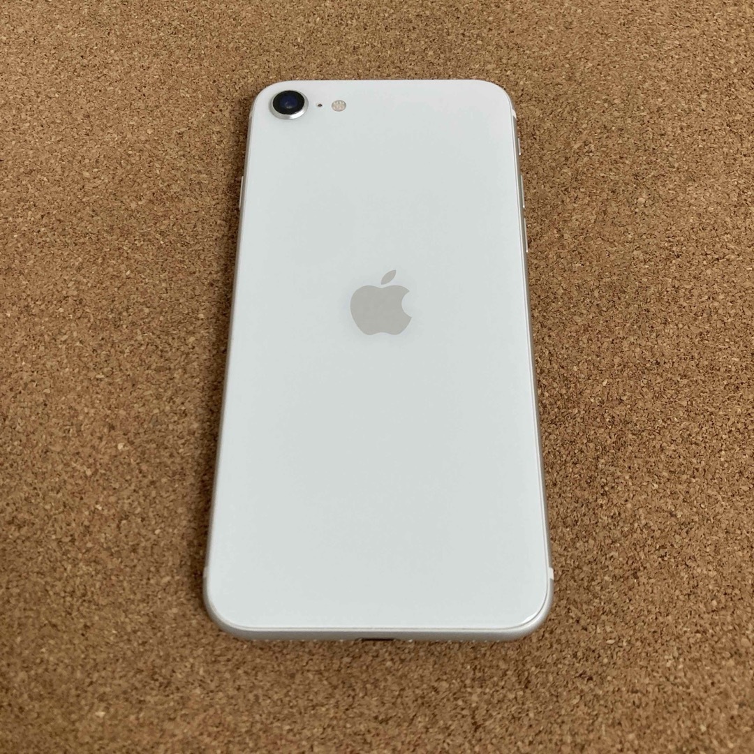 982【早い者勝ち】美品☆iPhoneSE2 第2世代 64GB SIMフリー☆ 982【早い者勝ち】美品☆iPhoneSE2 第2世代 64GB SIMフリー☆