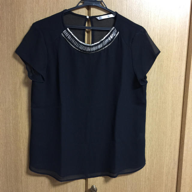 ZARA(ザラ)のZara 黒 トップス レディースのトップス(カットソー(半袖/袖なし))の商品写真