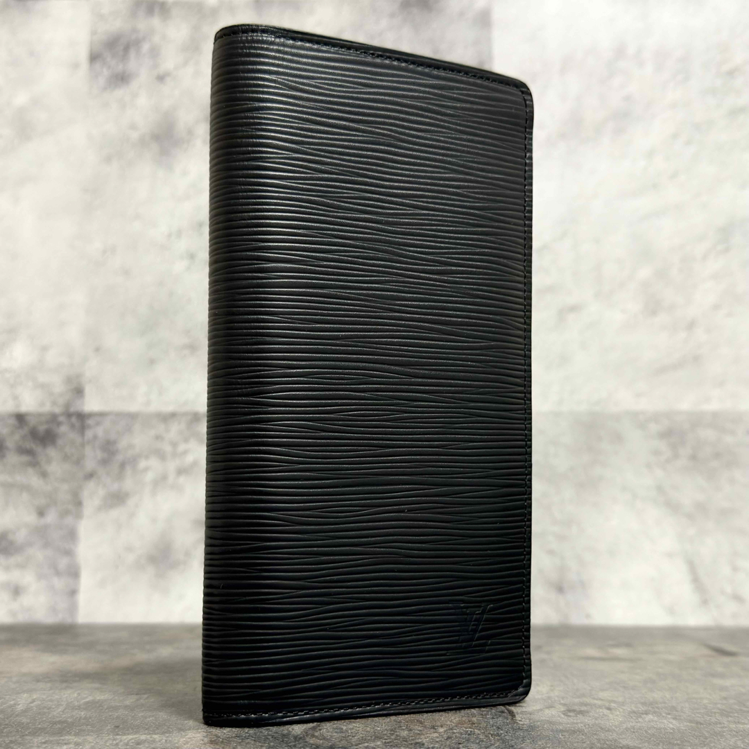 定価12万円超え!超極美品⭐️ルイヴィトン エピ ブラザ 新型 長 定価12万円超え!超極美品⭐️ルイヴィトン エピ ブラザ 新型 長