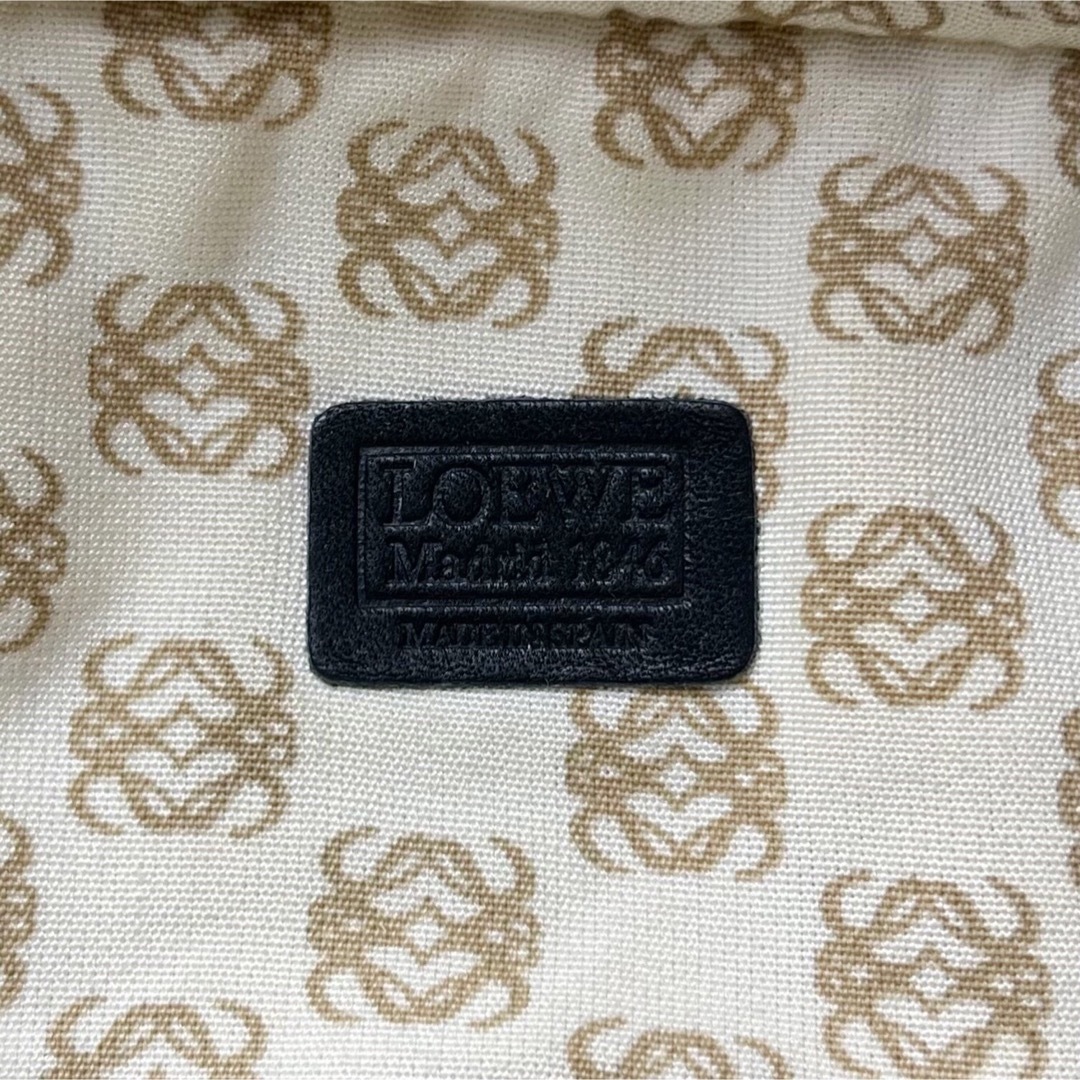 LOEWE - 人気♡アナグラム♡デカロゴ♡ナッパレザー♡LOEWE LOEWE - 人気♡アナグラム♡デカロゴ♡ナッパレザー♡LOEWE