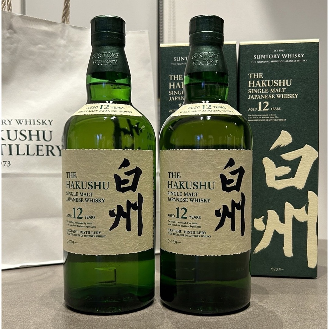 サントリー - 【新品未開封】白州12年2本+化粧箱+紙袋の通販 by サントリー - 【新品未開封】白州12年2本+化粧箱+紙袋の通販 by