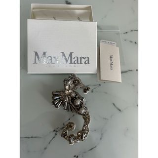Max Mara - 激レア max mara ブローチ シルバー クリスタル Max Mara - 激レア max mara ブローチ シルバー クリスタル